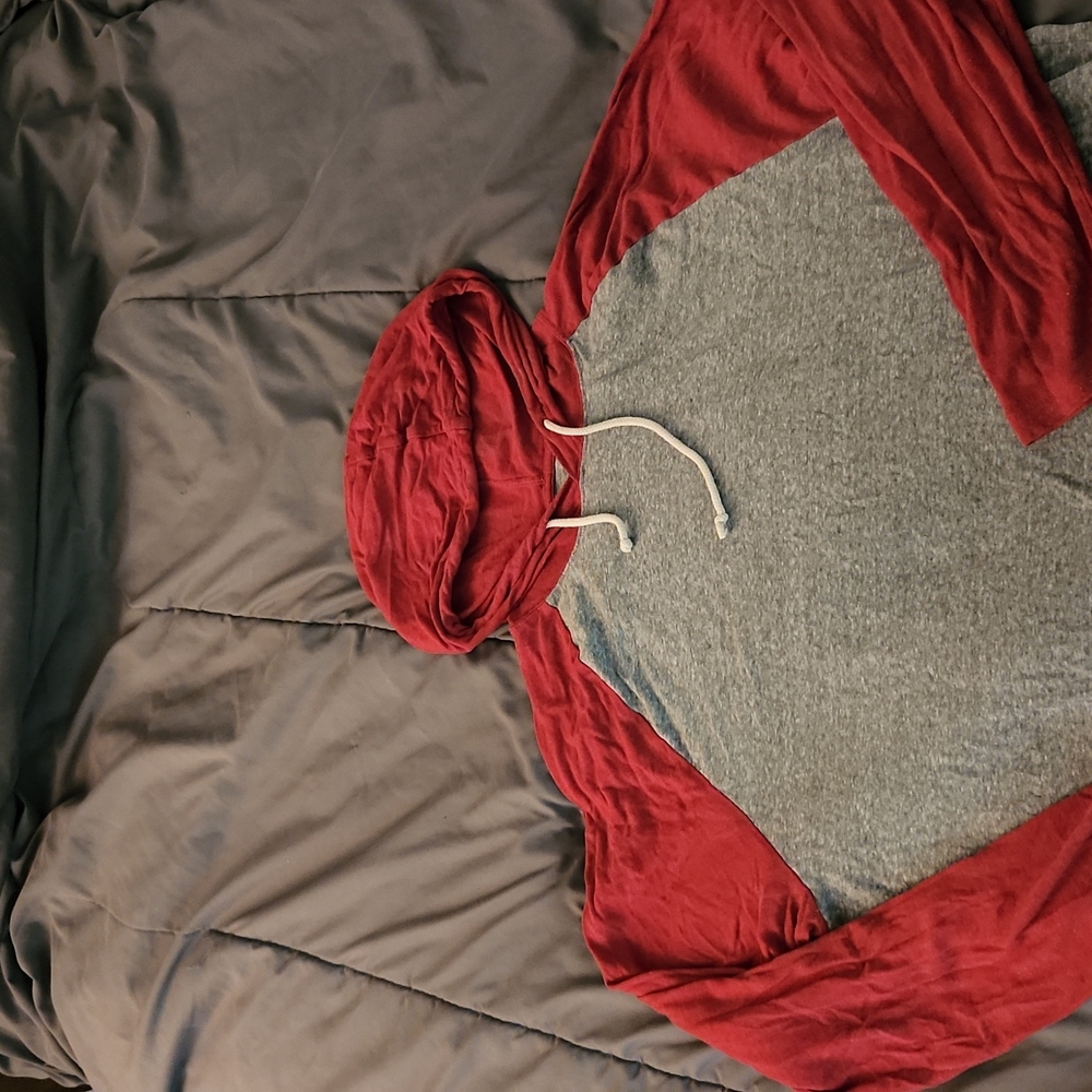 Old Navy Hooded T-shirt